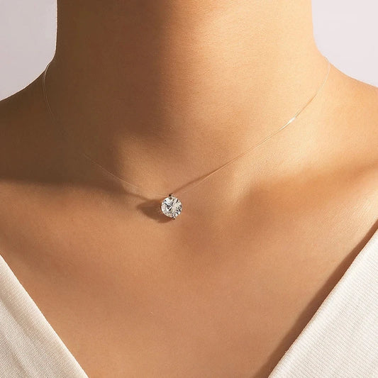 Choker med rund rhinsten og gennemsigtig tråd